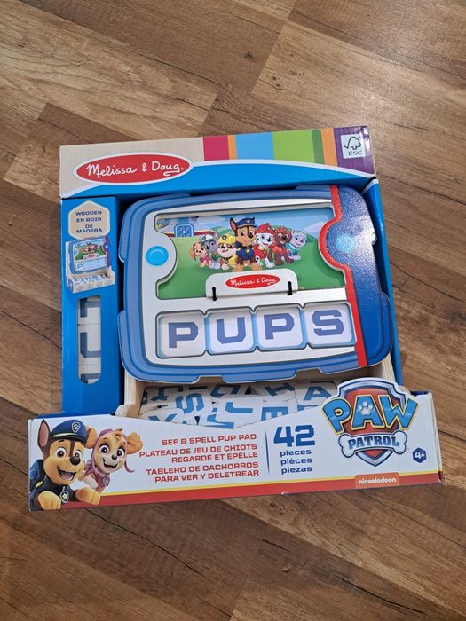 Melissa&Doug drewniana gra z pojemnikiem  zobacz i przeliteruj