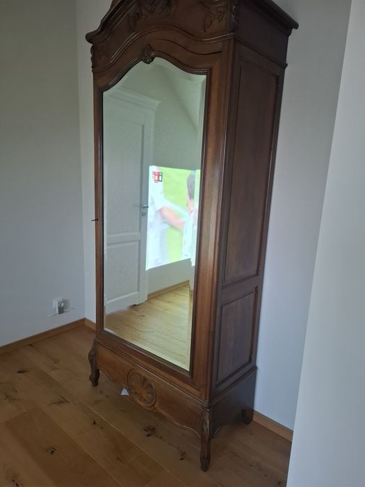 Francuska szafa około 100 letnia