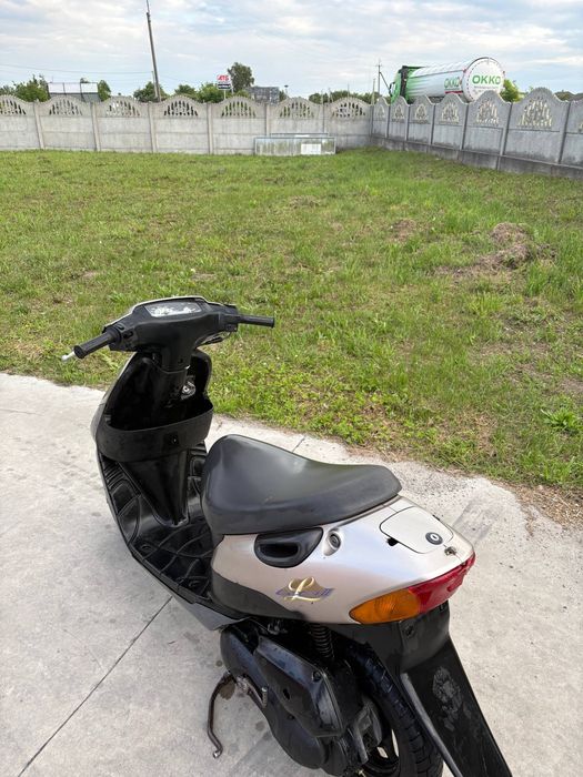 Suzuki lets 2 old