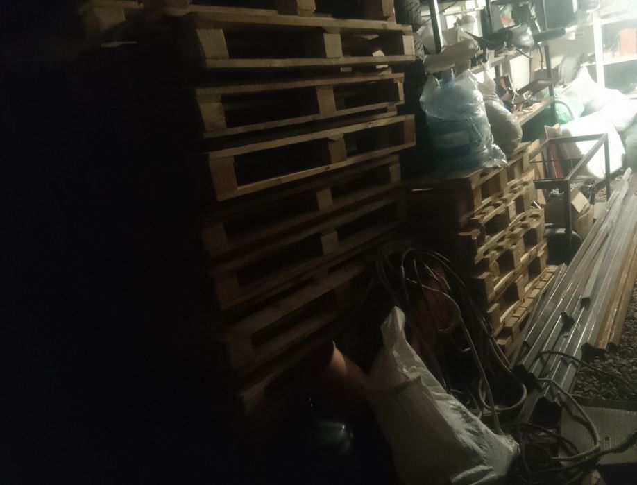 Продам палети піддони