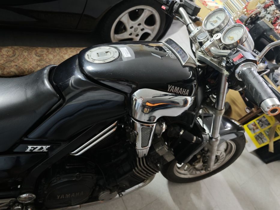 Moto Yamaha Fzx 750