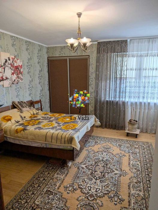 Продам 2к. квартиру  вул. Юрія Литвинського 64