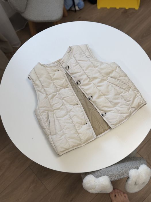Жилетка Zara 98 розмір 2-3 роких
