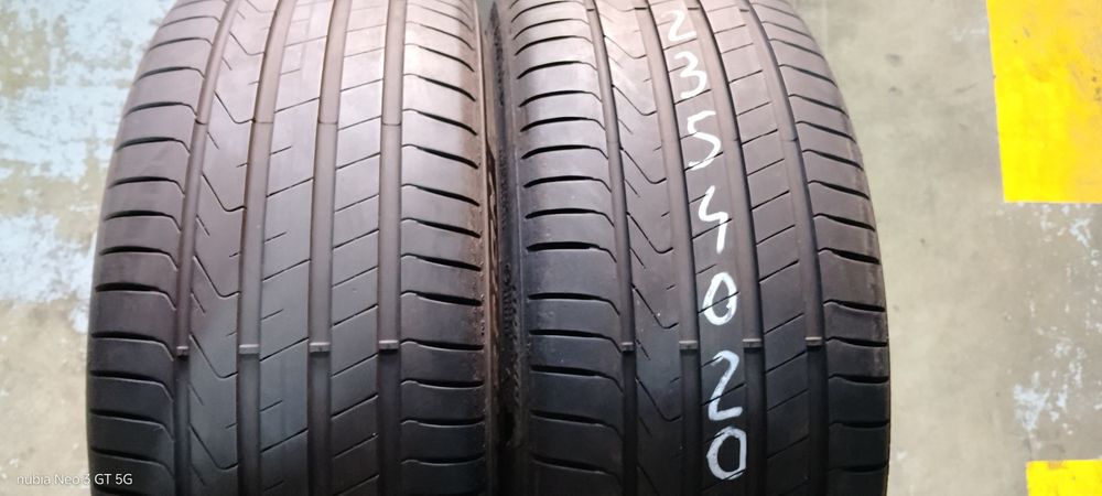 Pneus 235/40/20 pirelli semi novos