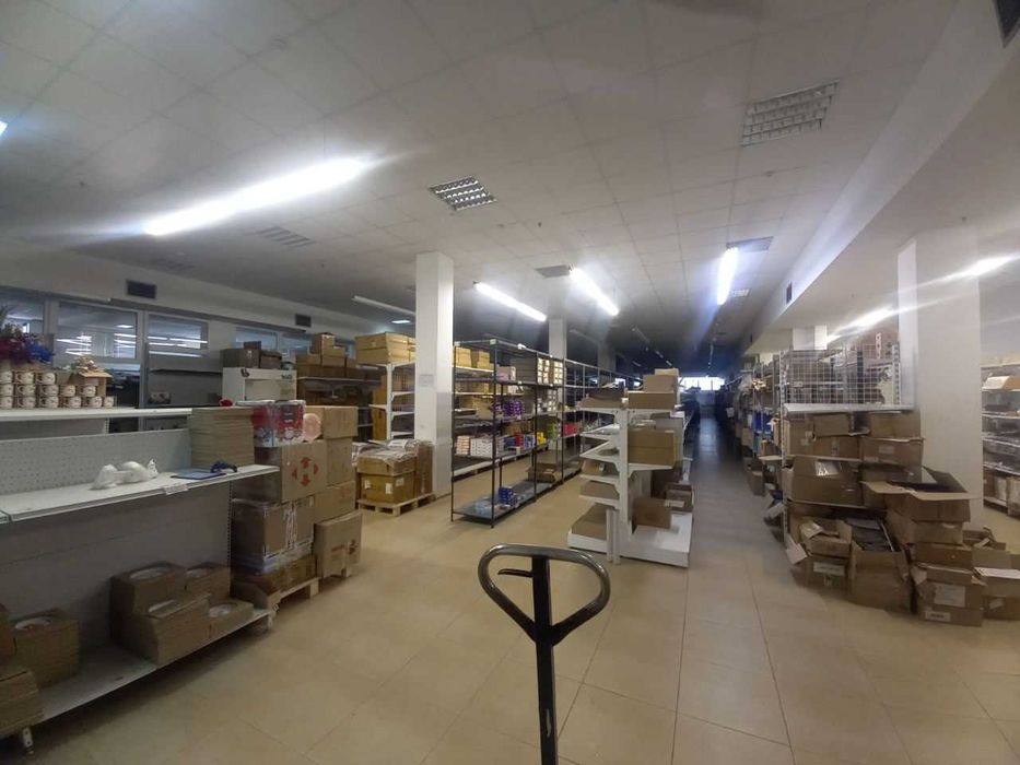 Велике приміщення\офіс