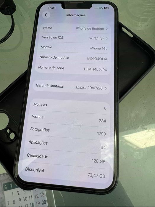 Iphone 16e como novo