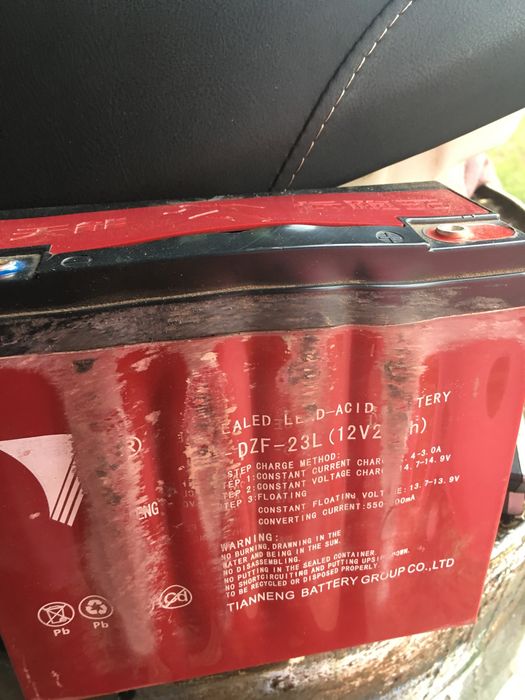 Аккамулятор с электроскутера