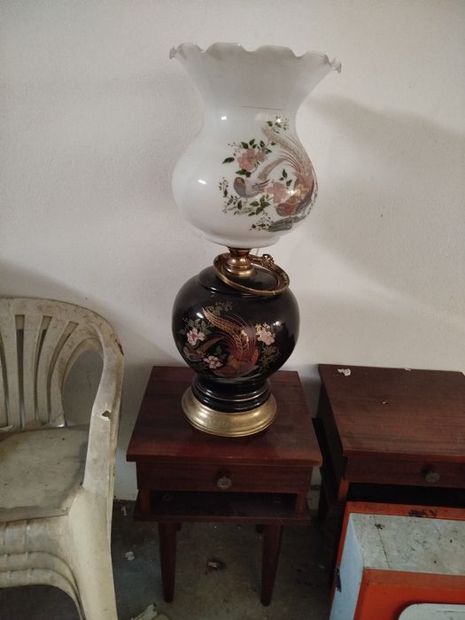 Vários candeeiros de teto