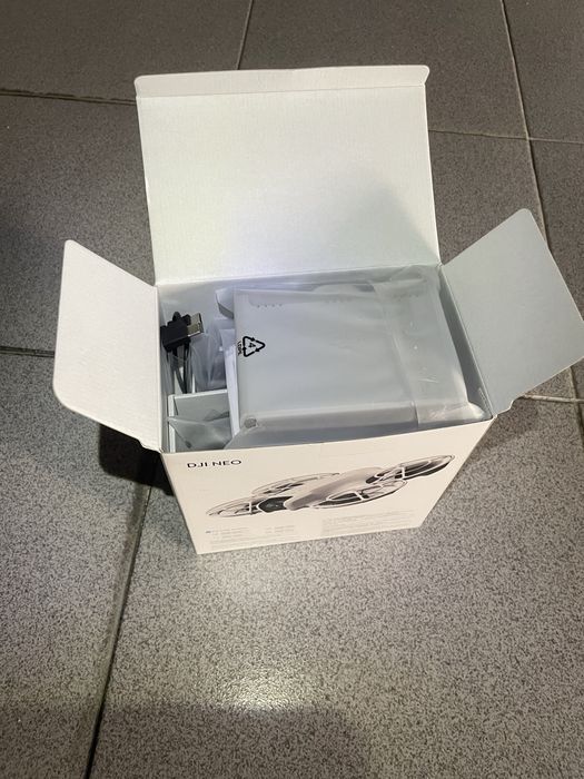 Dji neo fly more combo (kit completo)