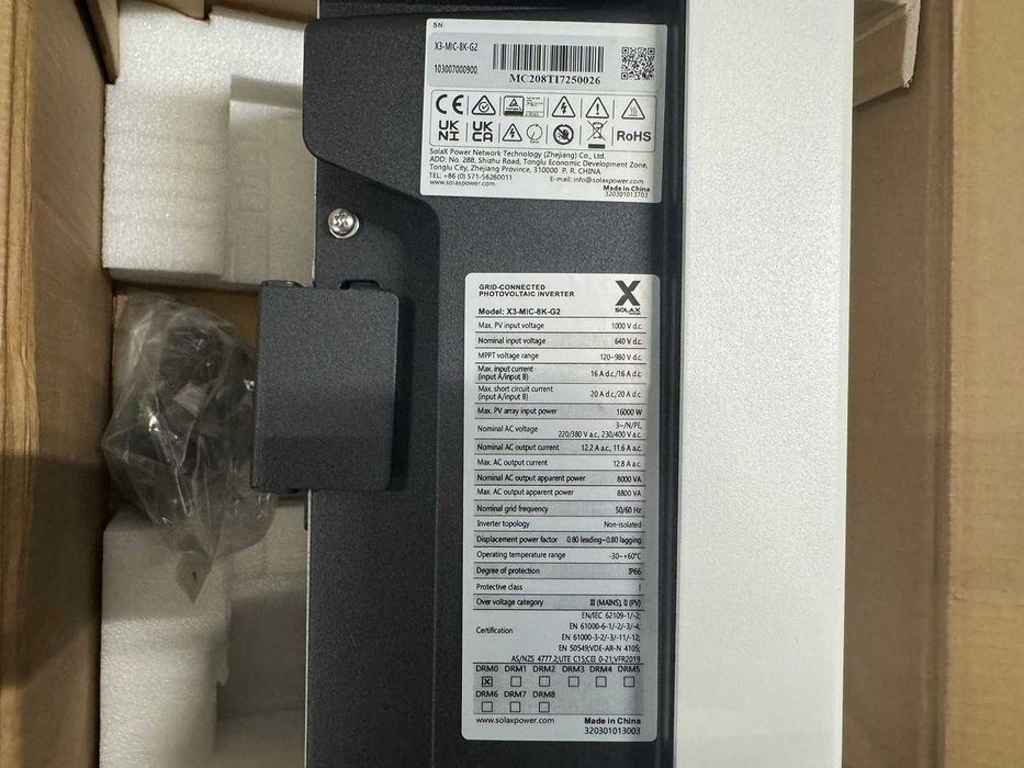 Zestaw 8,8kW panele i falownik Ja Solar Solax fotowoltaika