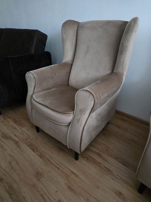 Fotele Baron Velvet jak nowe. Dwa w komplecie