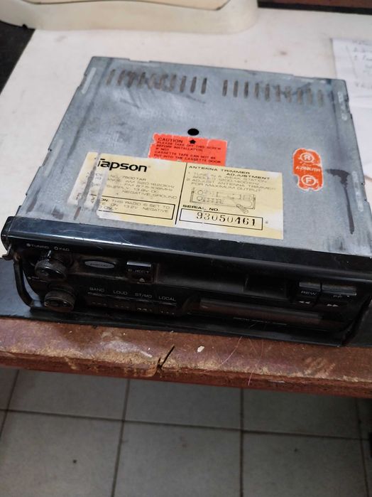 Rádio para automóvel, Tapson, com leitor de cassetes