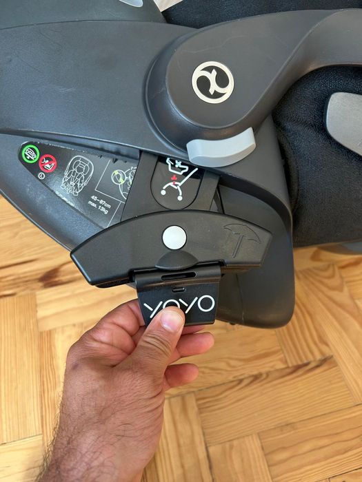 美品】cybex CloudZ2i-Size Deep Black-black cybex CloudZ2i-Size