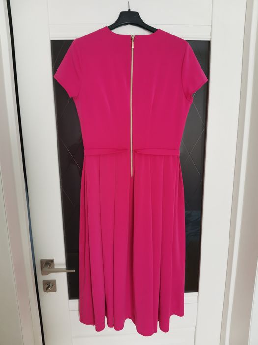 Малинова жіноча сукня плаття міді S