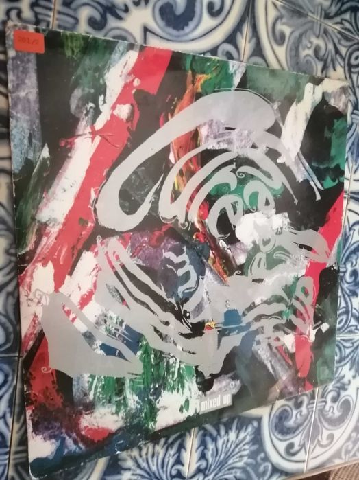 THE CURE - "Mixed Up"  (LP duplo) com porte