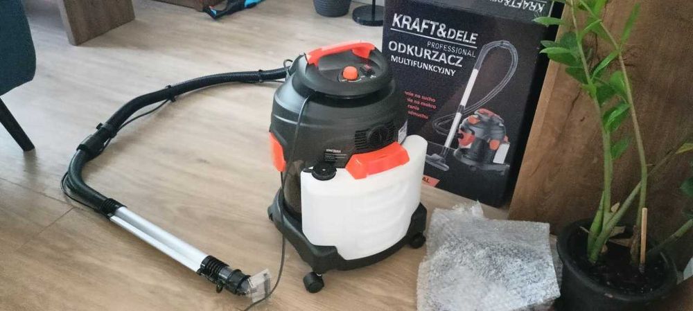 Пылесос моющий(стирка, химчистка).Моющий пылесос. Промышленный пылесос