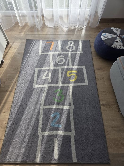 HEMMAHOS Ikea dywan dziecięcy 100x160 stan BDB
Dywan, szary, 100x160 c