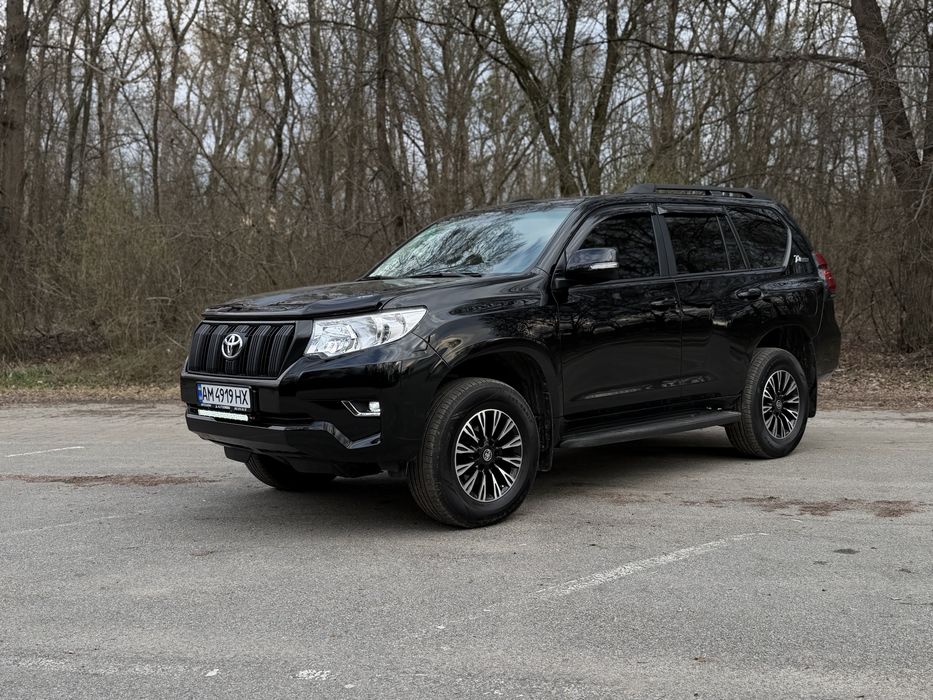 Toyota land cruiser Prado 150
