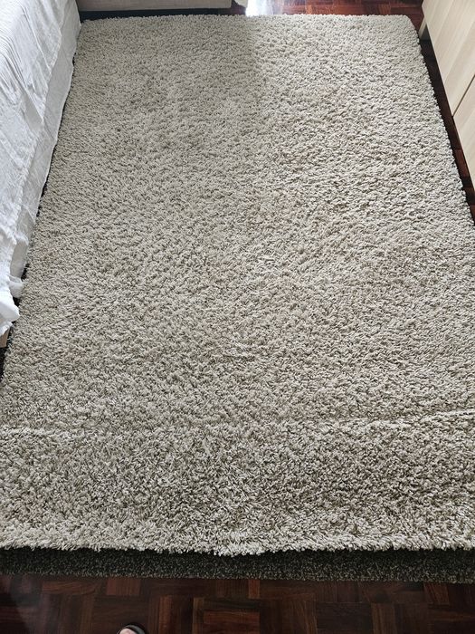 Carpetes e tapetes64741098130435122