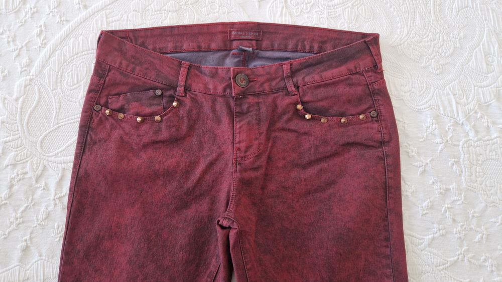Calças Bershka estampadas, tamanho 40