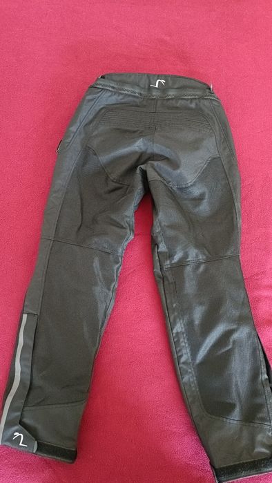 Calcas de motociclista impermeável