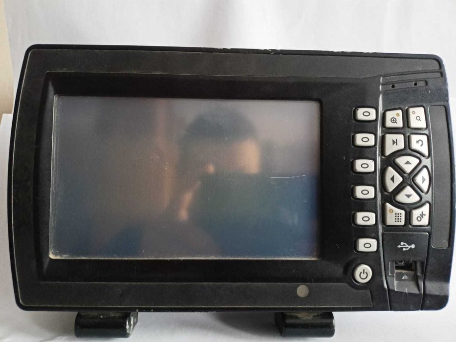 system sterowania 2d spycharka  lub Równiarka Trimble  GCS900
