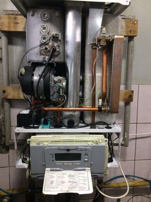 Котел газовий конденсаційний  AWB Protherm