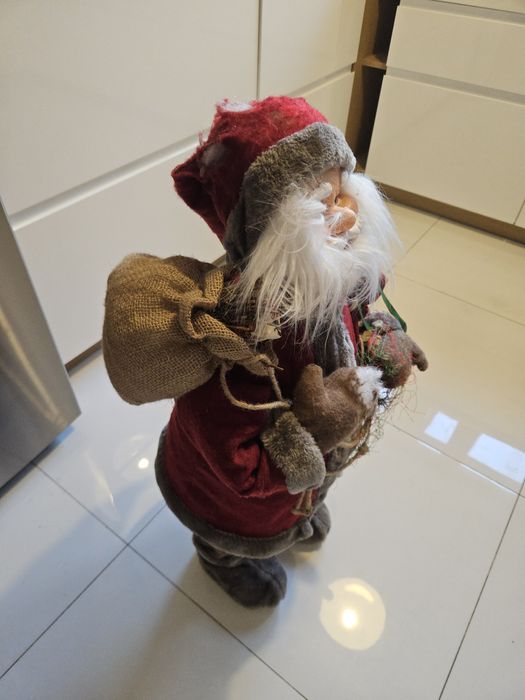 Mikołaj,  80cm wysokości, Gdańsk