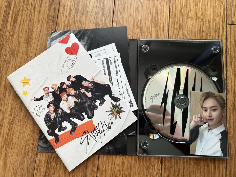 Japońskie albumy Stray Kids