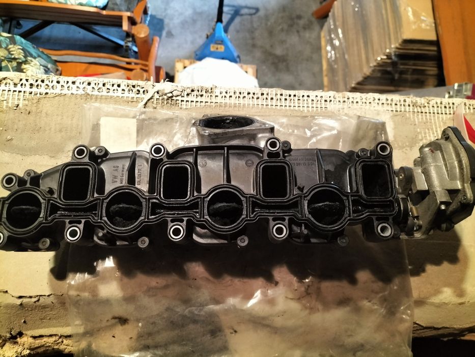 Klapy wirowe nastawnik kolektor ssący od Audi Q5 2.0 TDI