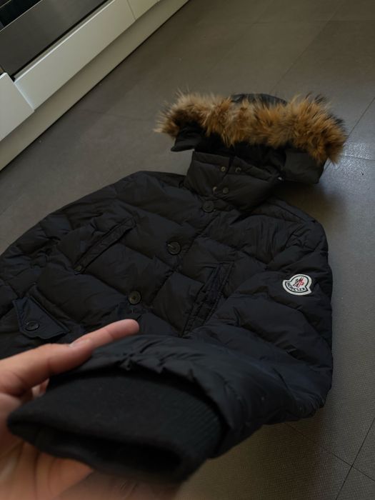 Kurtka Moncler zimowa