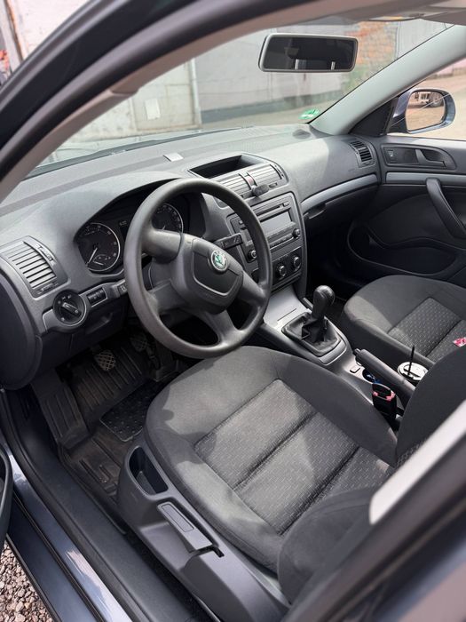 Skoda Octavia 2011 VIN TMBJJ21Z5B2077237 фото оголошення 9 з 13