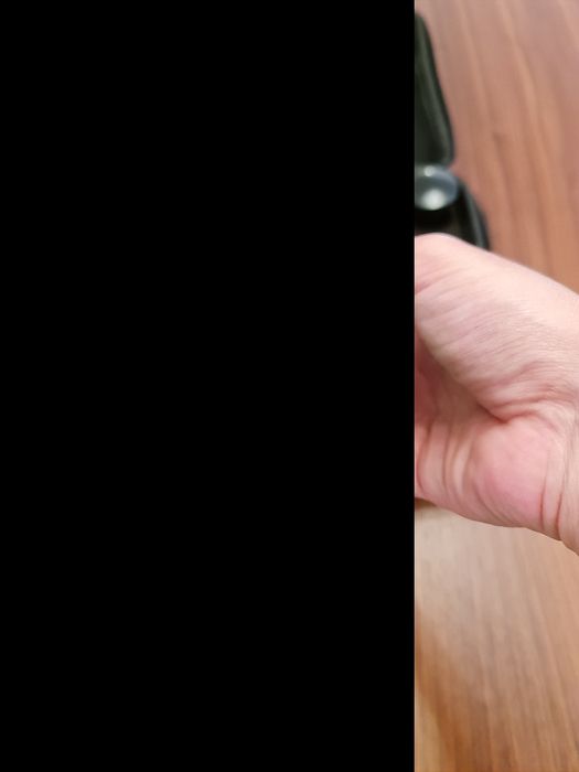 Pistola de massagem com vários acessórios