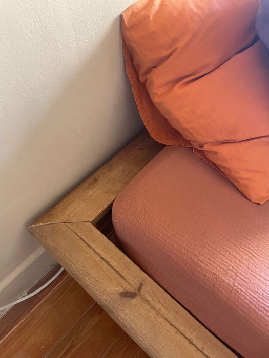 Cama casal estilo japonês madeira maciça