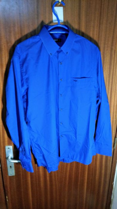 Camisas manga comprida de marca  para homem novas.