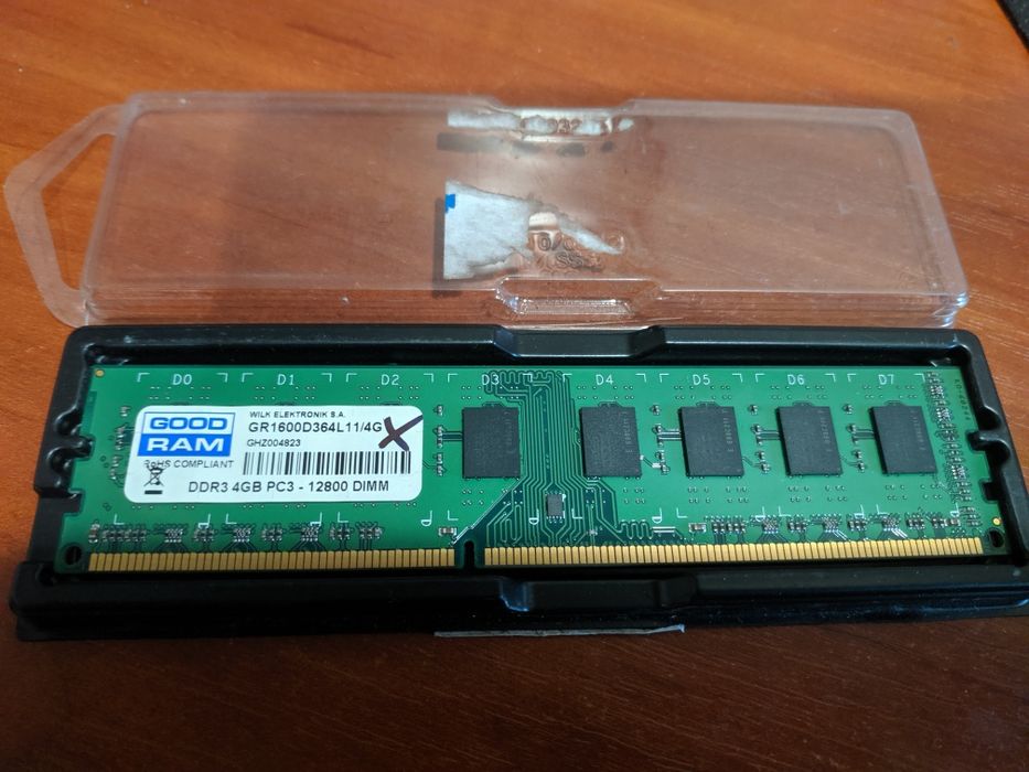 Оперативная память dimm DDR3 PC3 12800 4Gb с ошибками