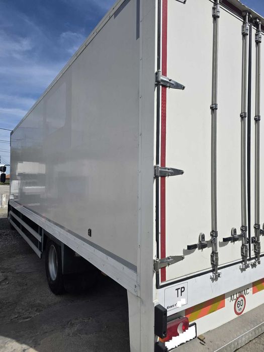 Camião Volvo FL 260 foto 5
