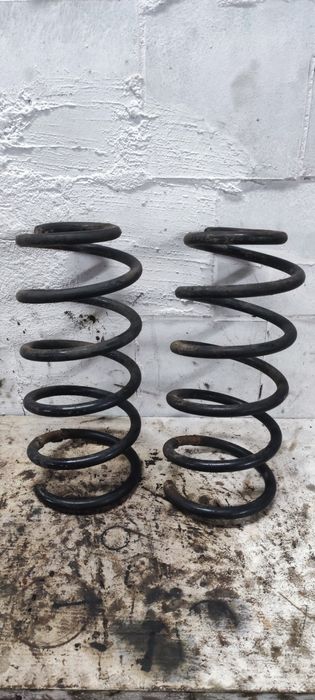 Пара задніх пружини Opel Corsa 2006-2011 рік