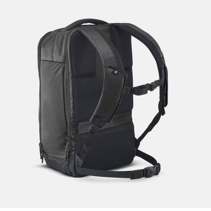 Mochila de viagem Quechua Escape 500 32L (preta)