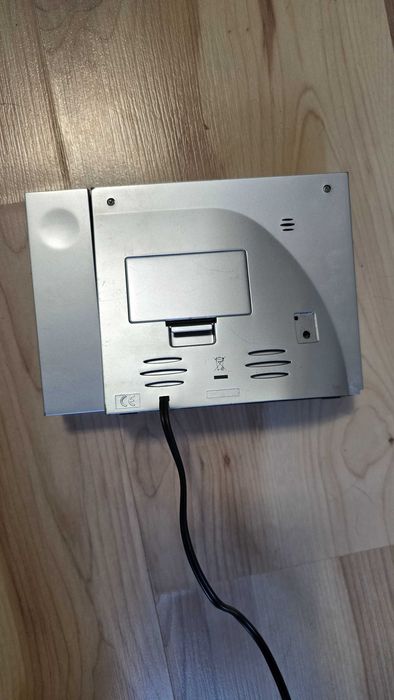 Stacja pogody z projektorem