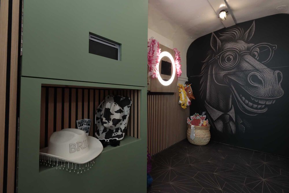 Atrelado de Cavalos Convertido - Para Eventos ou Foodtruck