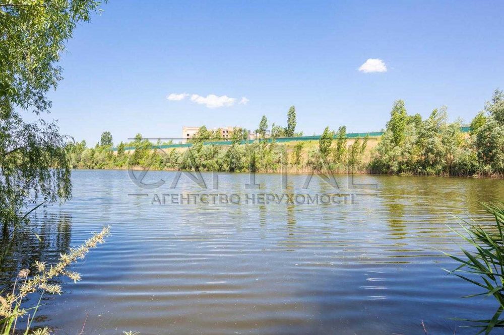 Продаж будинку , Троєщина, Деснянський р-н, КМ закритого типу