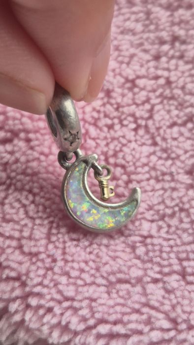 Charm Pendente Pandora Hamsá Mão de Fátima