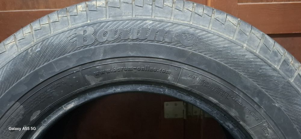 4 Pneus  medida 215/70R15 - bridgestone duravis e barum  vanis 2