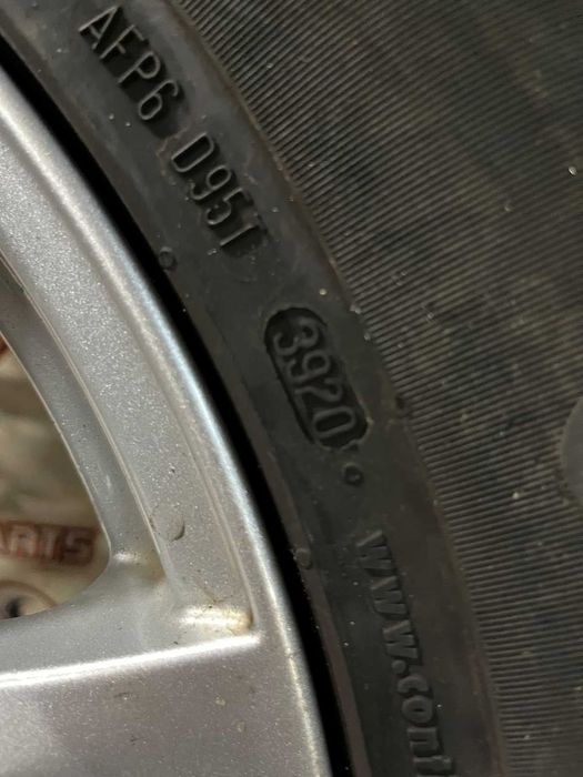 Диски з шинами та датчиками в зборі R19 5x108 Jaguar 255/55 2020 рік