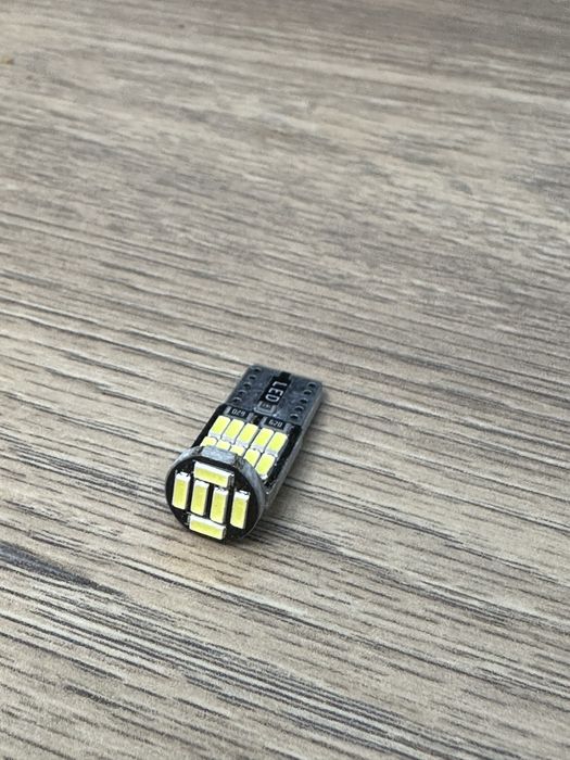 Продаю Led лампи 5W5 біле світло-3шт