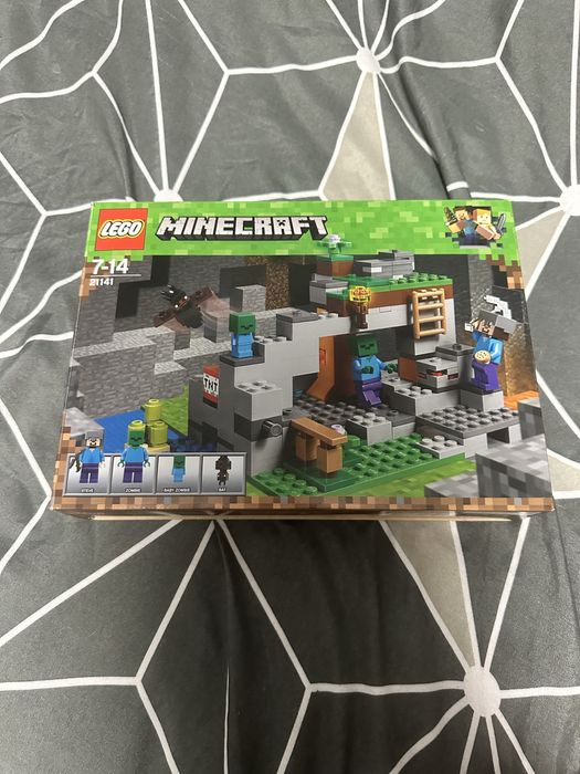 Lego Minecraft 21141