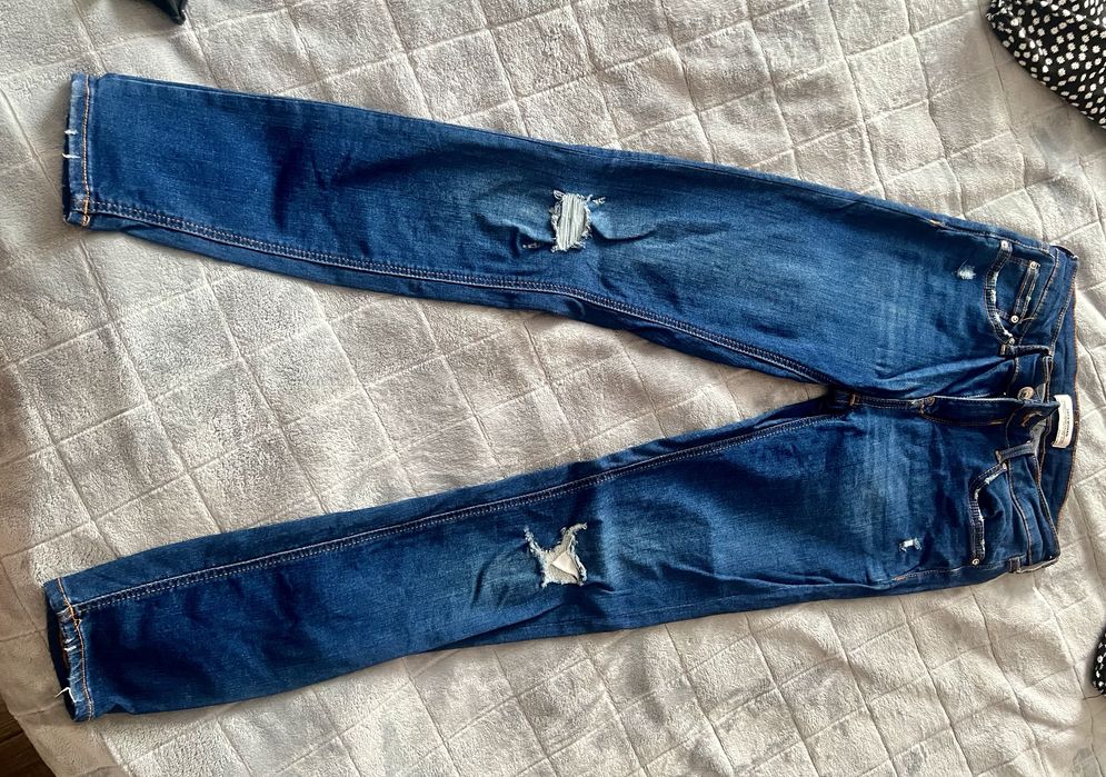 Жіночі речі 5 шт. в чудовому стані . За все 250 грн