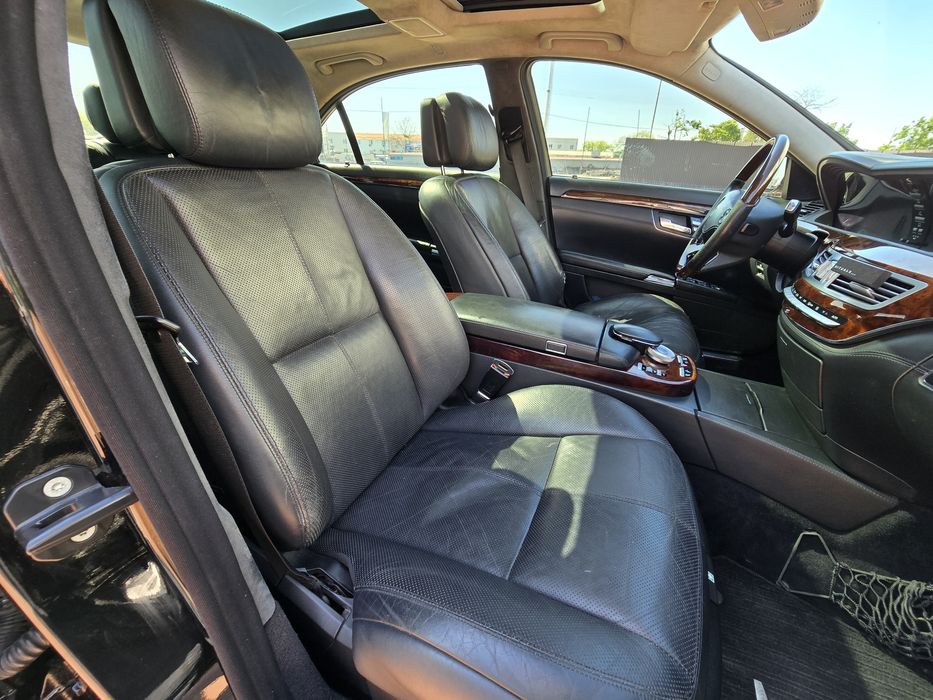 Продам свой Mercedes Benz w221 Long S500 5.5 идеальный