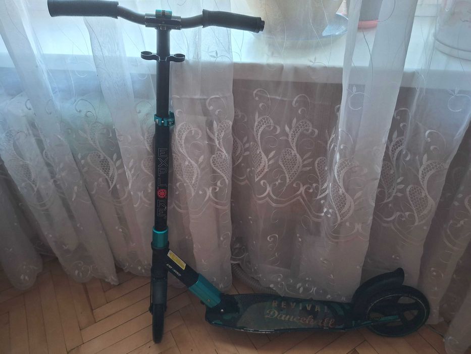 Продам підлітковий самокат